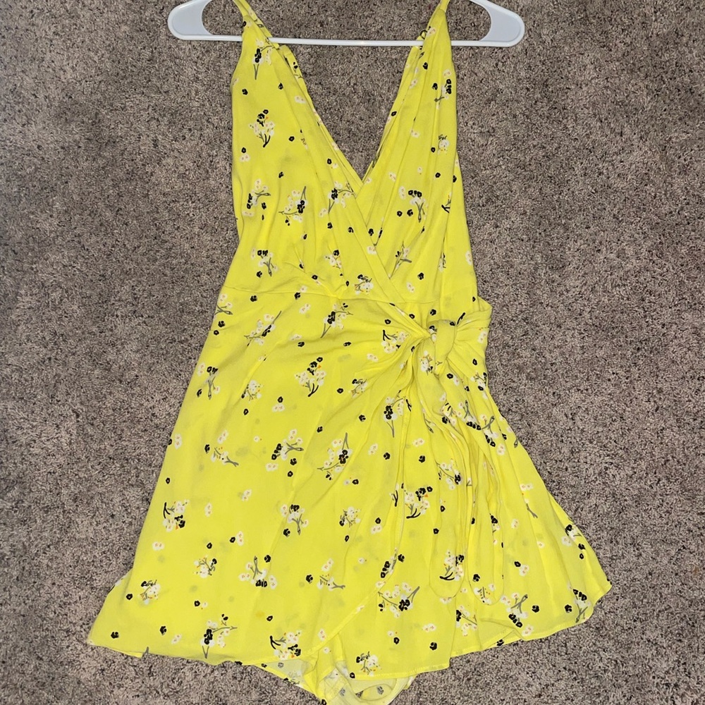 Cross tie romper